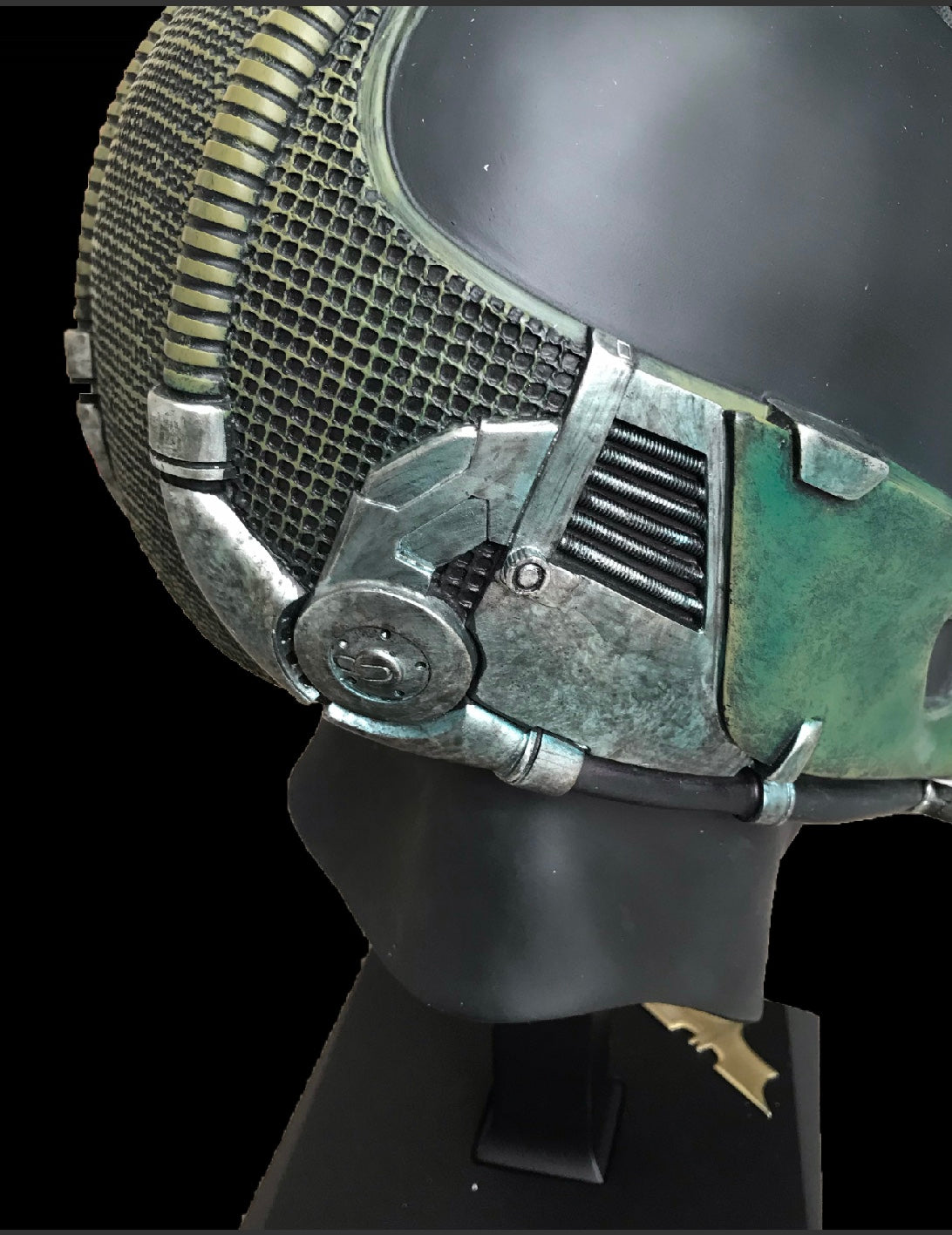 The Dark Knight Rises (2012) - A Special Edition ‘Bane’ Mask Prop Replica