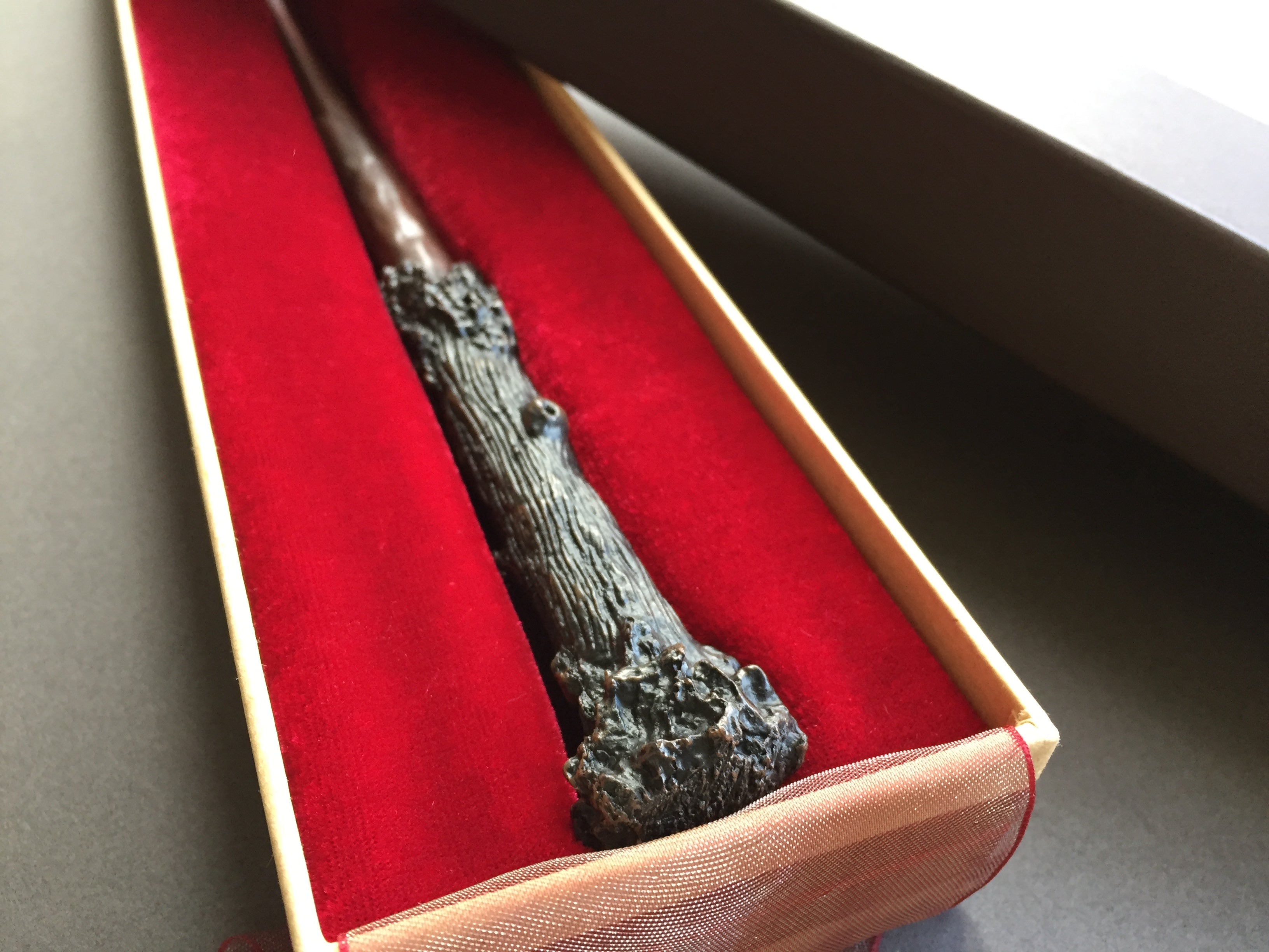 Harry Potter - A Replica Wand Autographed by Zoe Wanamaker